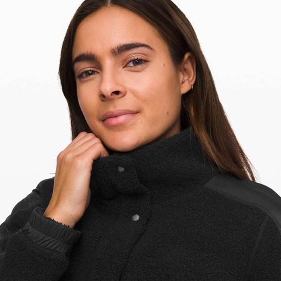 Lululemon Go Cozy Jacket Sherpa Fleece - Picture 2 of 3
